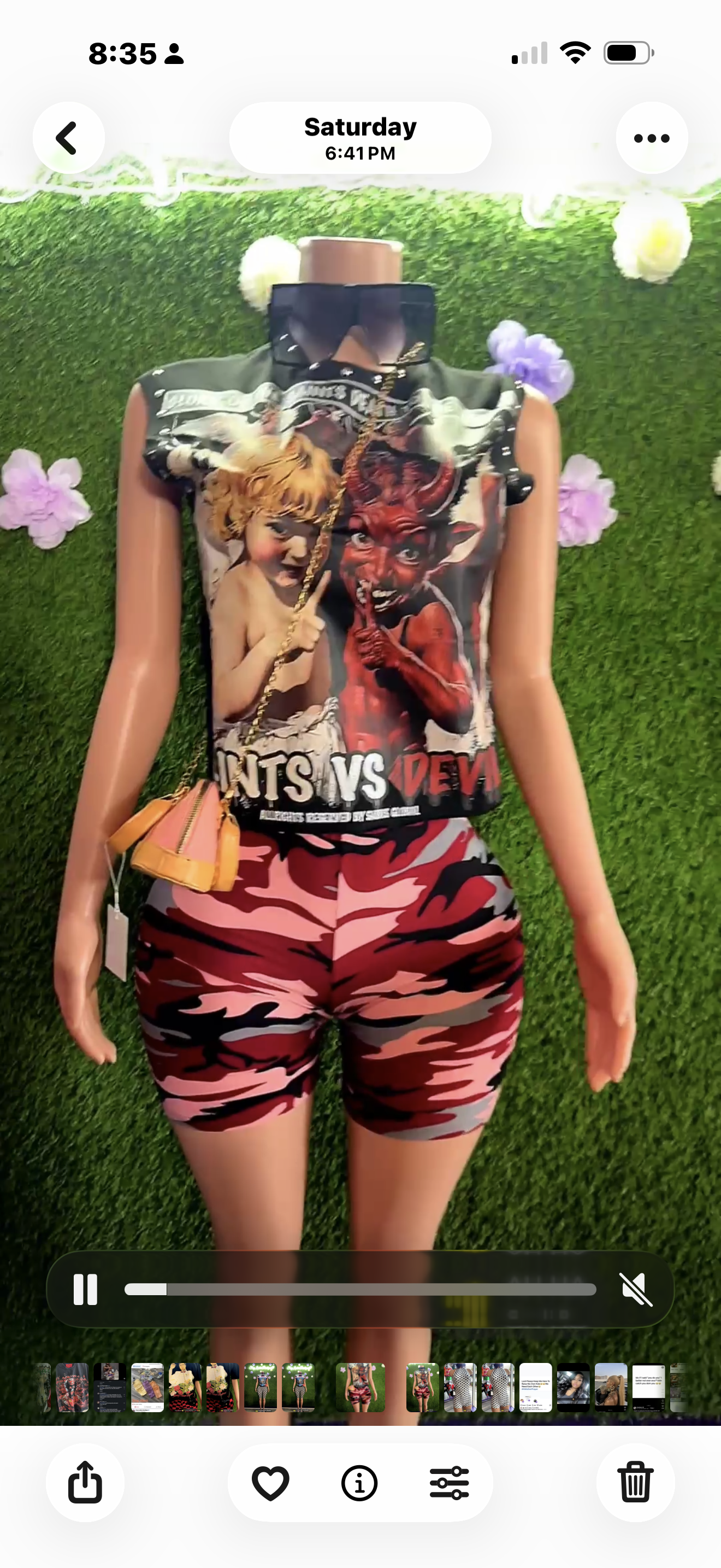 Short sleeve graphic top