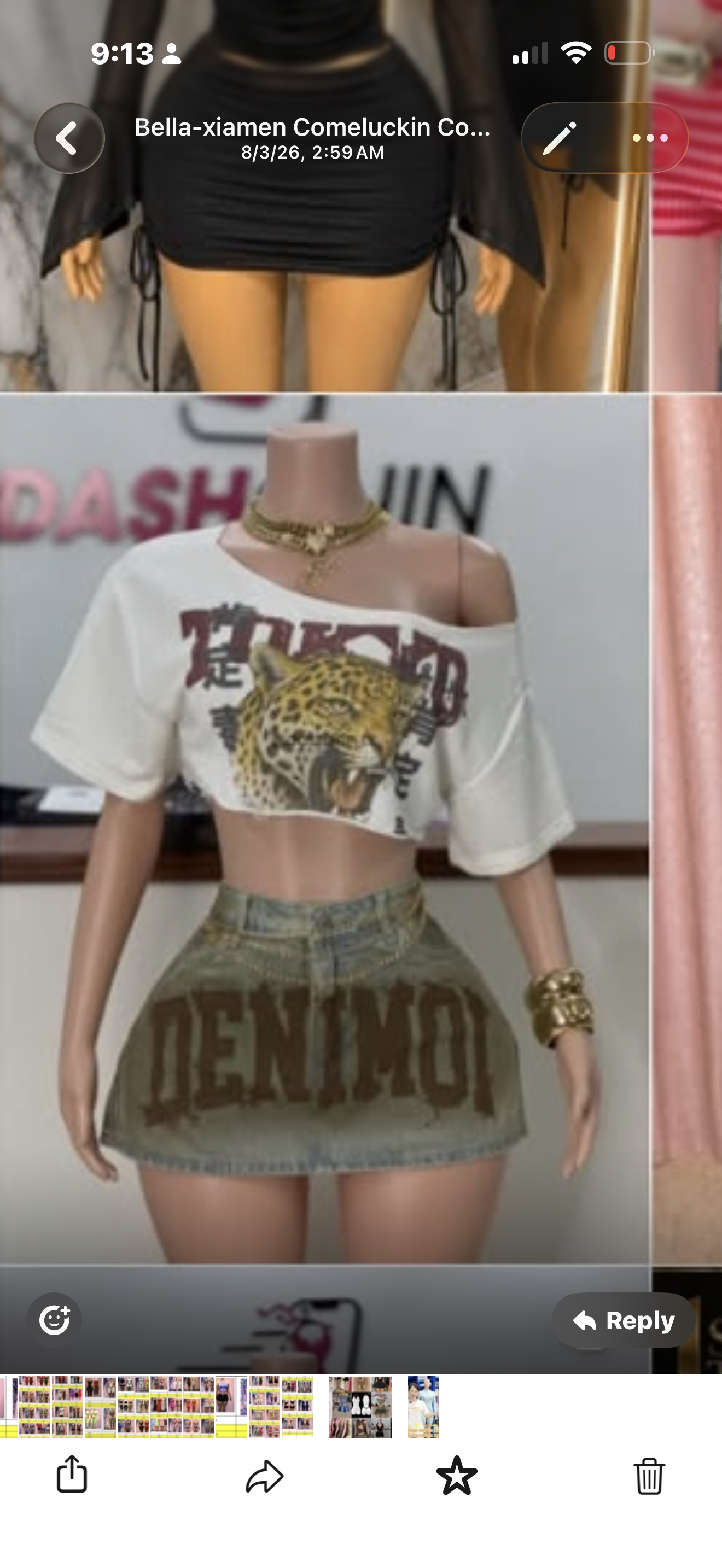 Short sleeve graphic top